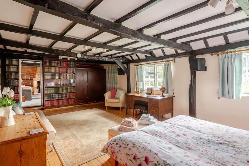 Vakantiehuis Cozy One-bedroom In *